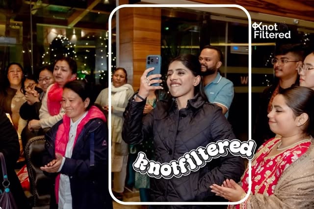 Knotfiltered capturing a wedding celebration live